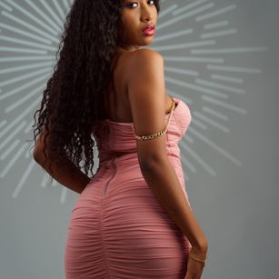 Model - CrystalMartinez Assworship