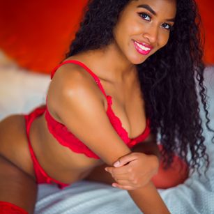 Model - CrystalMartinez Ebony