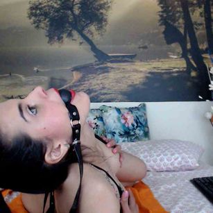 Model - AikoTaylor bigtoys