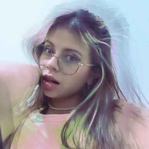 Model - EvelynMiller fingering