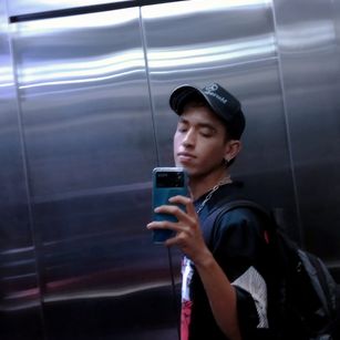 Model - Giorgiand gates gay