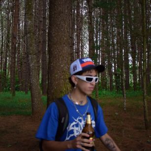 Model - Giorgiand gates joven