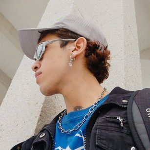 Model - Giorgiand gates bicurioso