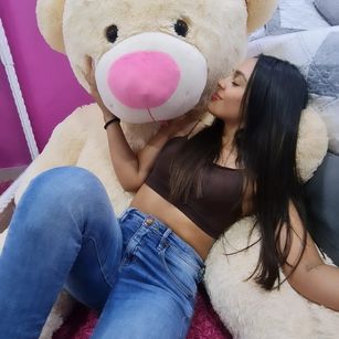 Model - MilaSsnyder exotic