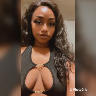 Model - Stella Meii BBW