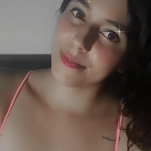 Model - Kendall masturbation