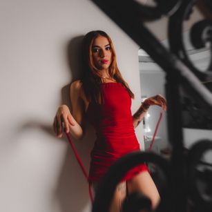 Model - AbbieRhondes footfetish