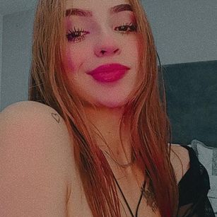 Model - AbbieRhondes blowjobs