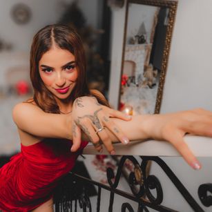 Model - AbbieRhondes joi