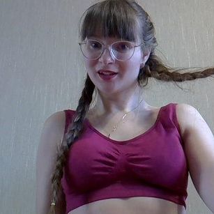 Model - KiraGoldens fantasy