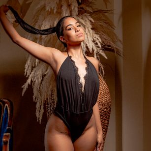 Model - LunaKings spit