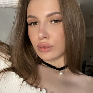 Model - Elly Stanton anal