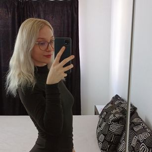 Model - Tessa Izabel blueeyes