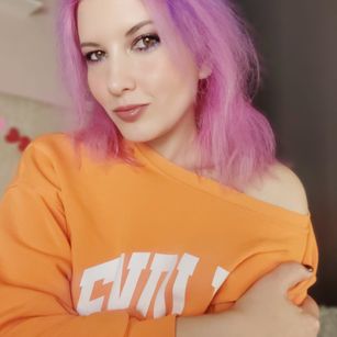 Model - Olisunny bigass