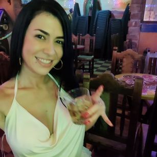 Model - Karol Meyer deepthroat