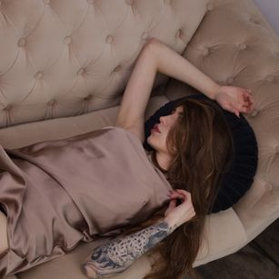 Model - babyYoda bigboobs