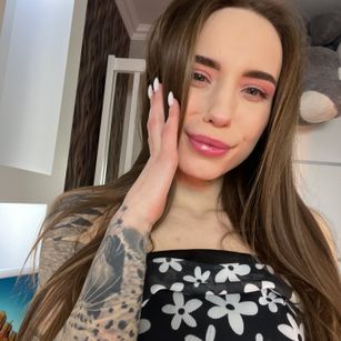 Model - babyYoda domi