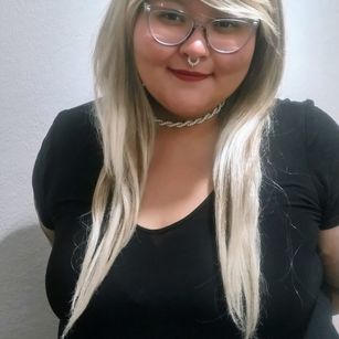 Model - Nefertari95 nice