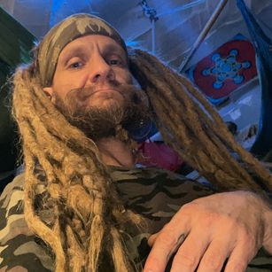 Model - skillzone authentic