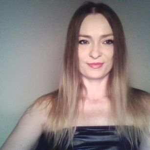 Model - QueenofBerlin fetish