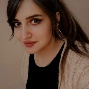 Model - SexyAlina tits