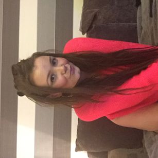 Model - naughty English girl roleplay