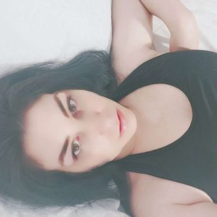 Model - DDD Milf bigass