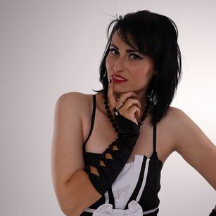 Model - Ondyynee toy