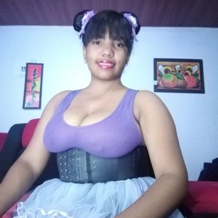 Model - Nina18 fetich