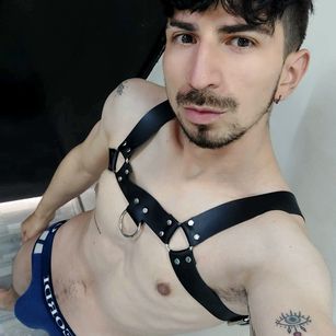 Model - LIAM-JACKOFF c2c