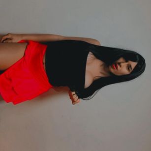 Model - Titubax suckmyass