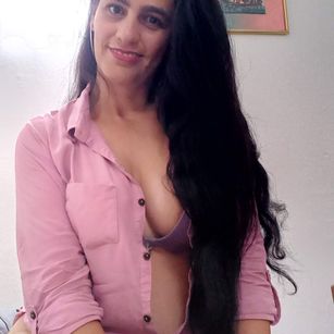 Model - marylin40 squirt