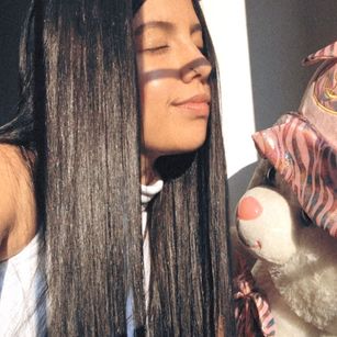 Model - Sol Highins fetish