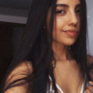 Model - Sol Highins latina