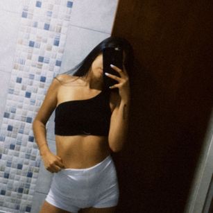 Model - Sol Highins cei