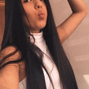 Model - Sol Highins sph