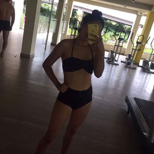 Model - Sol Highins blowjob