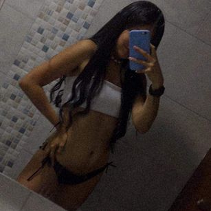 Model - Sol Highins sph