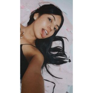 Model - Sol Highins latina