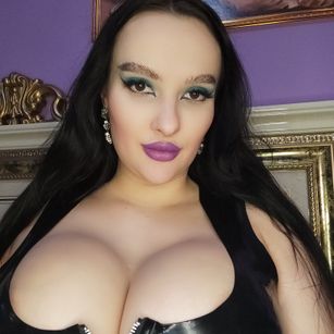 Model - Princess18 findom