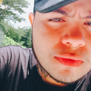 Model - Joel_Salazar milf