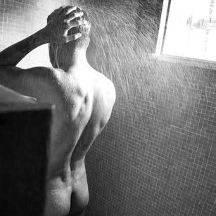 Model - Daniel Uribe 9