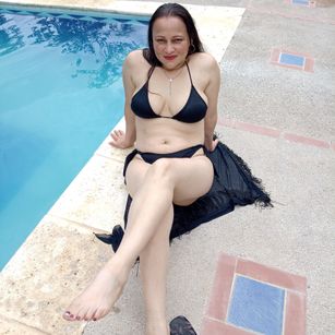 Model - Patricia analplay