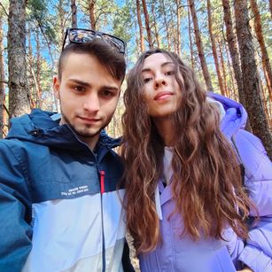 Model - Ashley_and_Adam toy