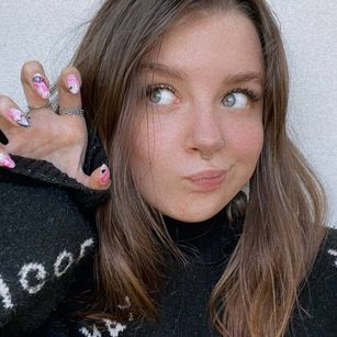 Model - Sasha bigass