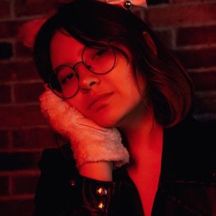 Model - Lisa Moon feet