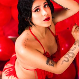 Model - Luna Miller pussy