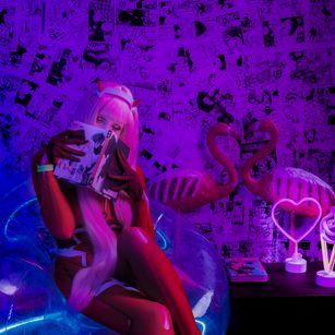 Model - EmmyBunny shaved