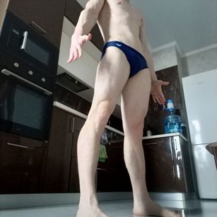 Model - PoliglotJoe pussy