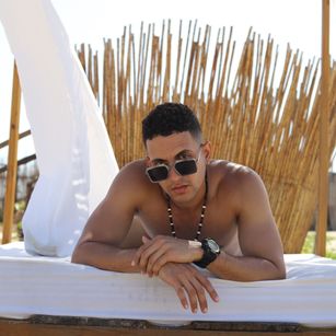 Model - Cristian Saavedra latino